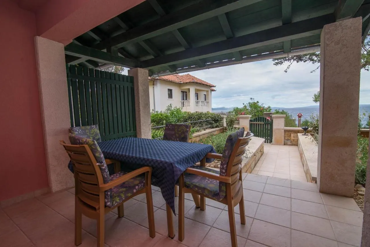 Apartman Punta A2+2 Veli Lošinj 0*,