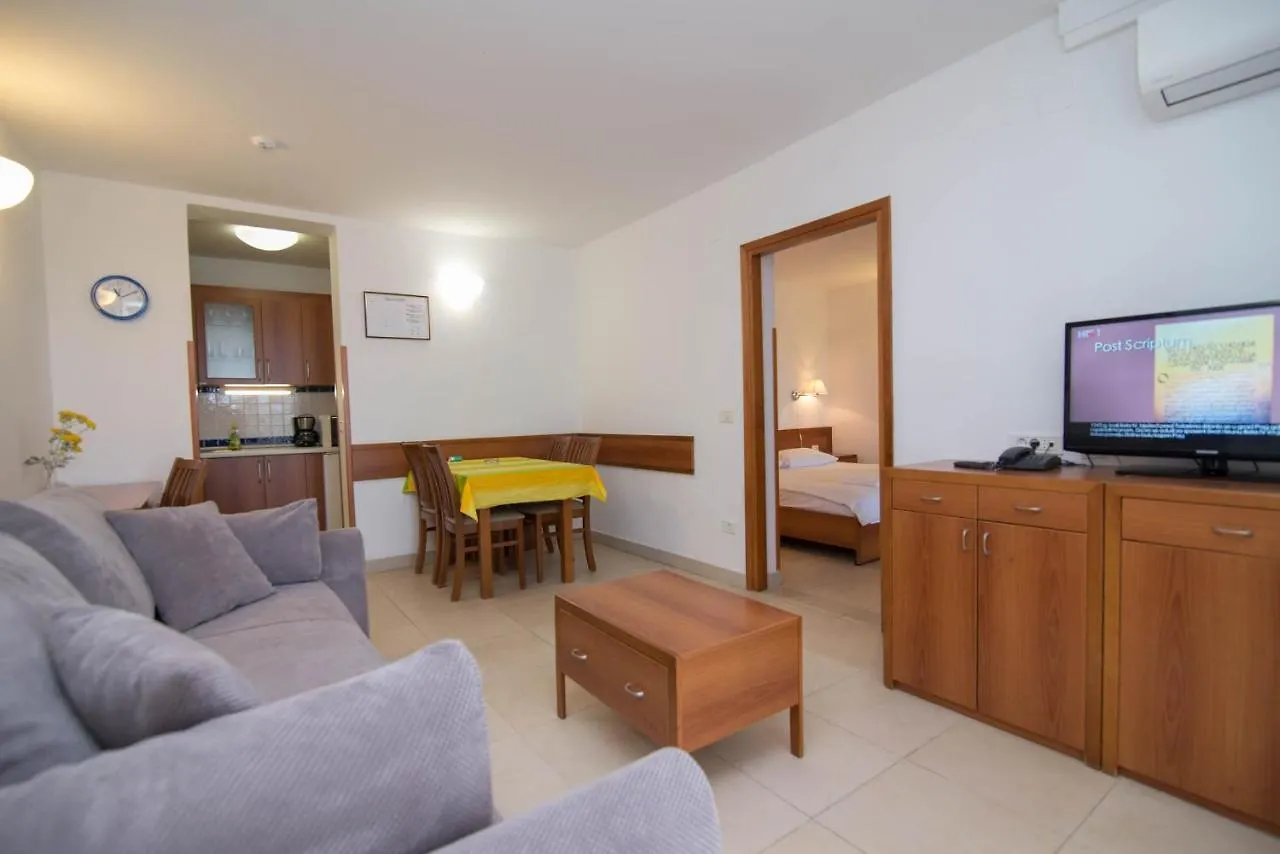 Apartment Apartman Punta A2+2 Veli Losinj